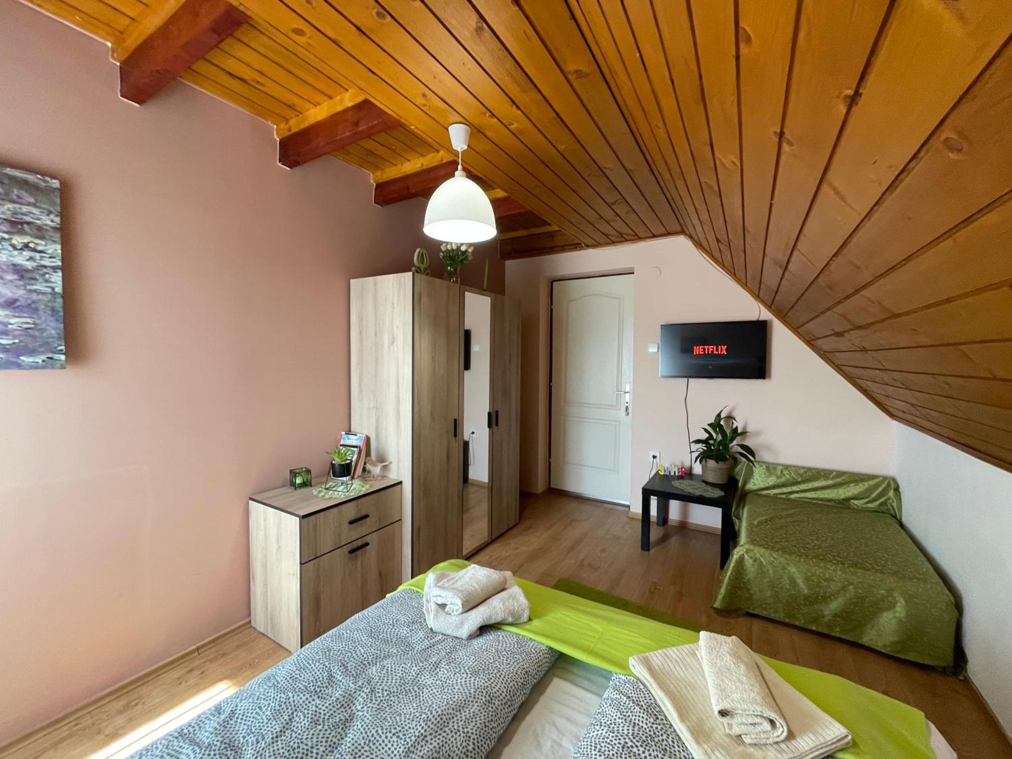 Linett Apartman Hajdúszoboszló Extérieur photo